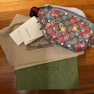 Gucci Children's GG star print belt bag NWT